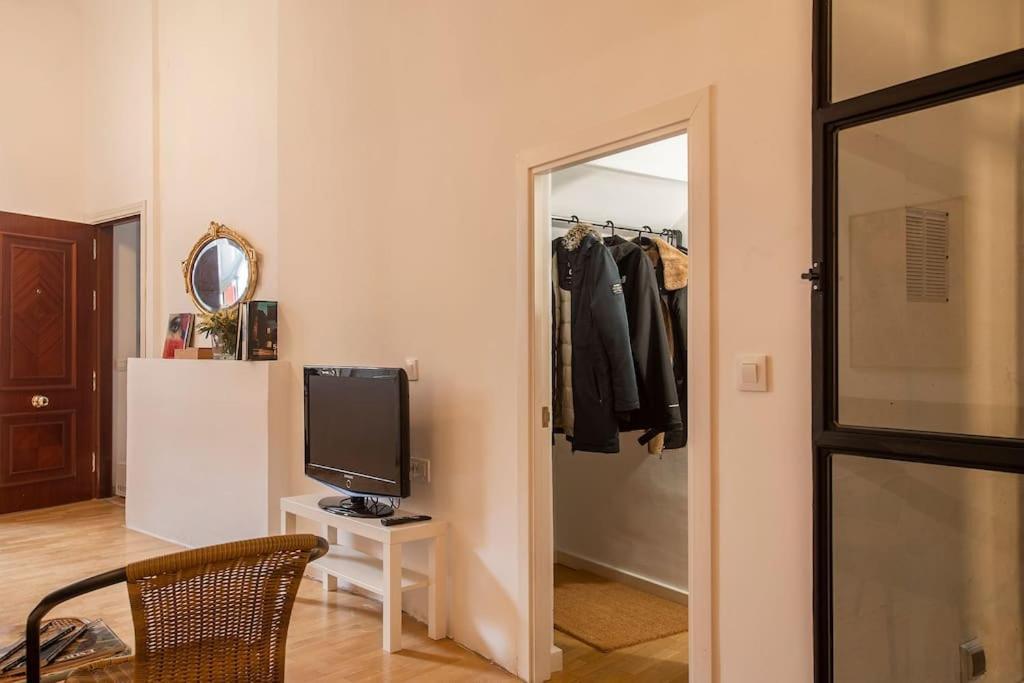Precioso Apartamento Nuevo En Sevilla Centro 4Pax Exteriör bild